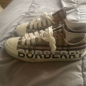 Burberry Men's Plaid Sneakers - Brown and White